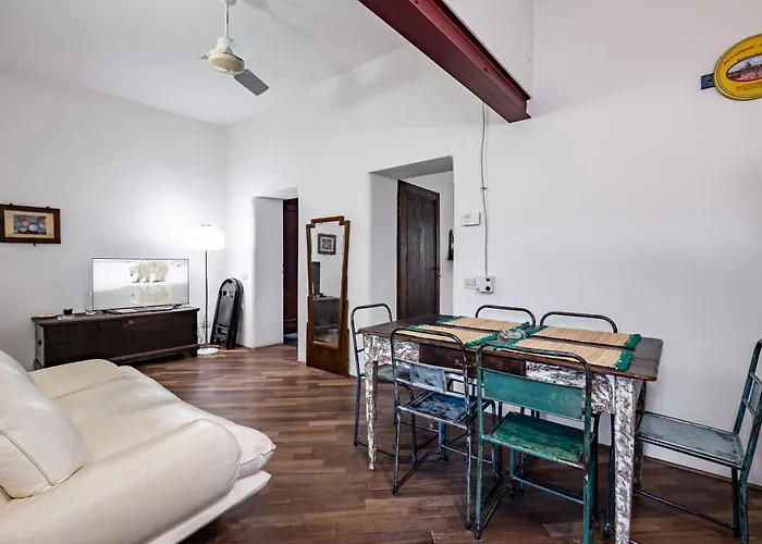 Beccaria & Sant\'Ambrogio Lovely Apartment